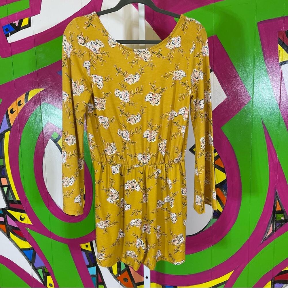 Roxy Girl, Floral Long Sleeve Scoop Back Romper, Size 14 XL. In excellent cond!